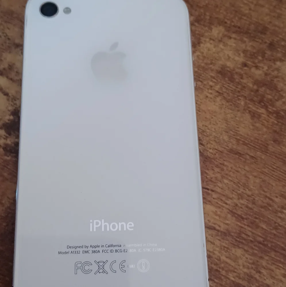 iPhone Model 1332